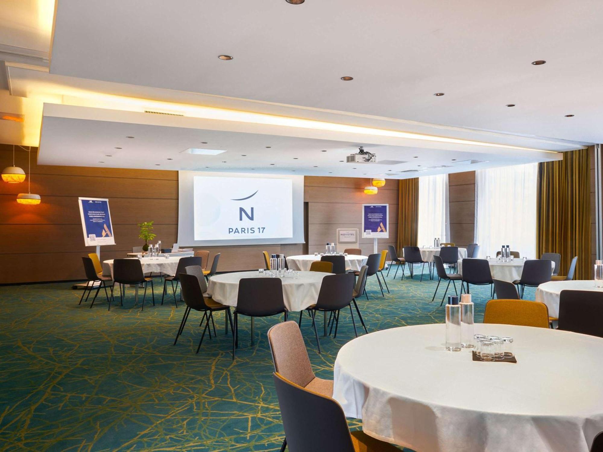 Novotel Paris 17 Luaran gambar