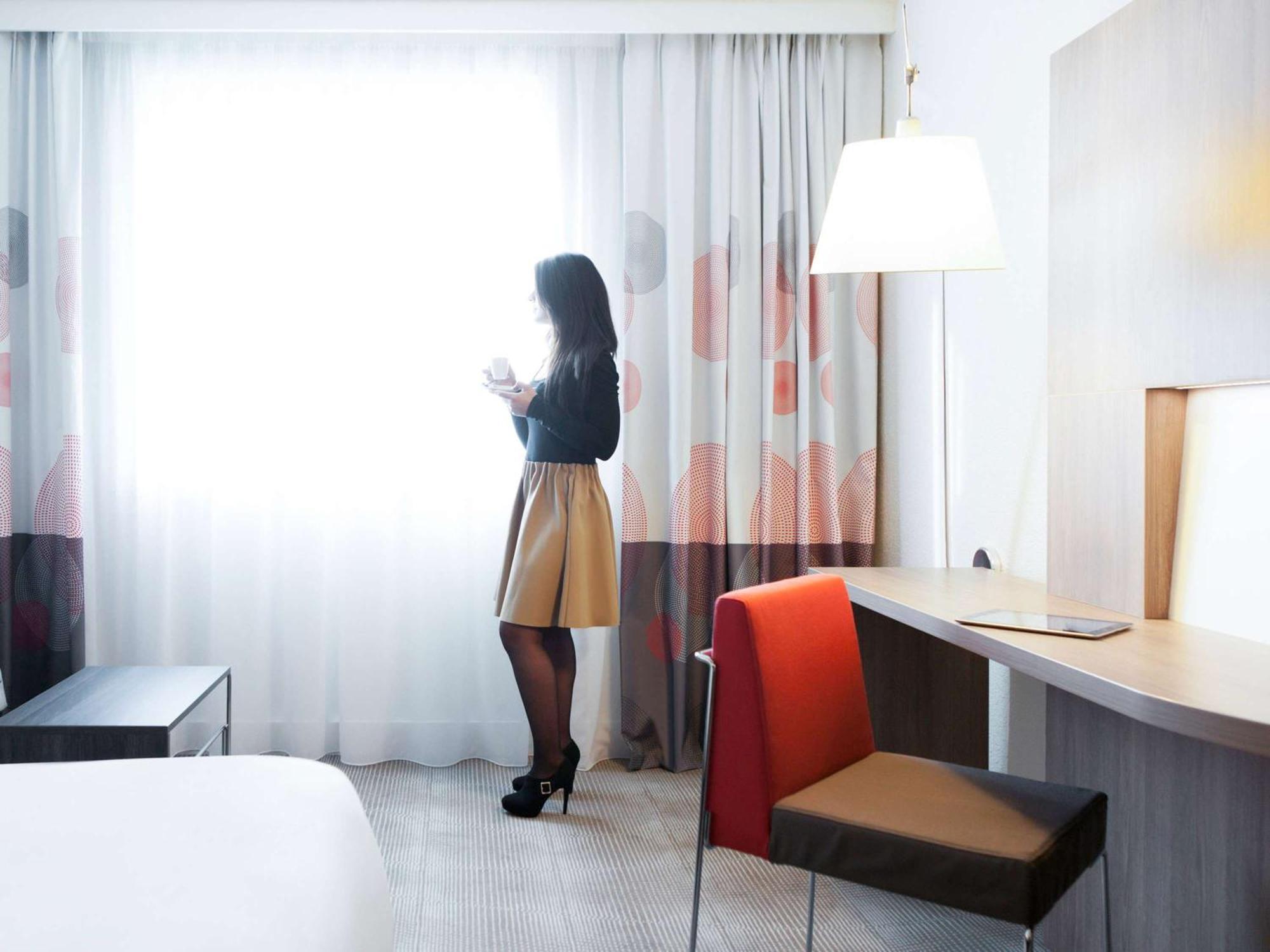 Novotel Paris 17 Luaran gambar