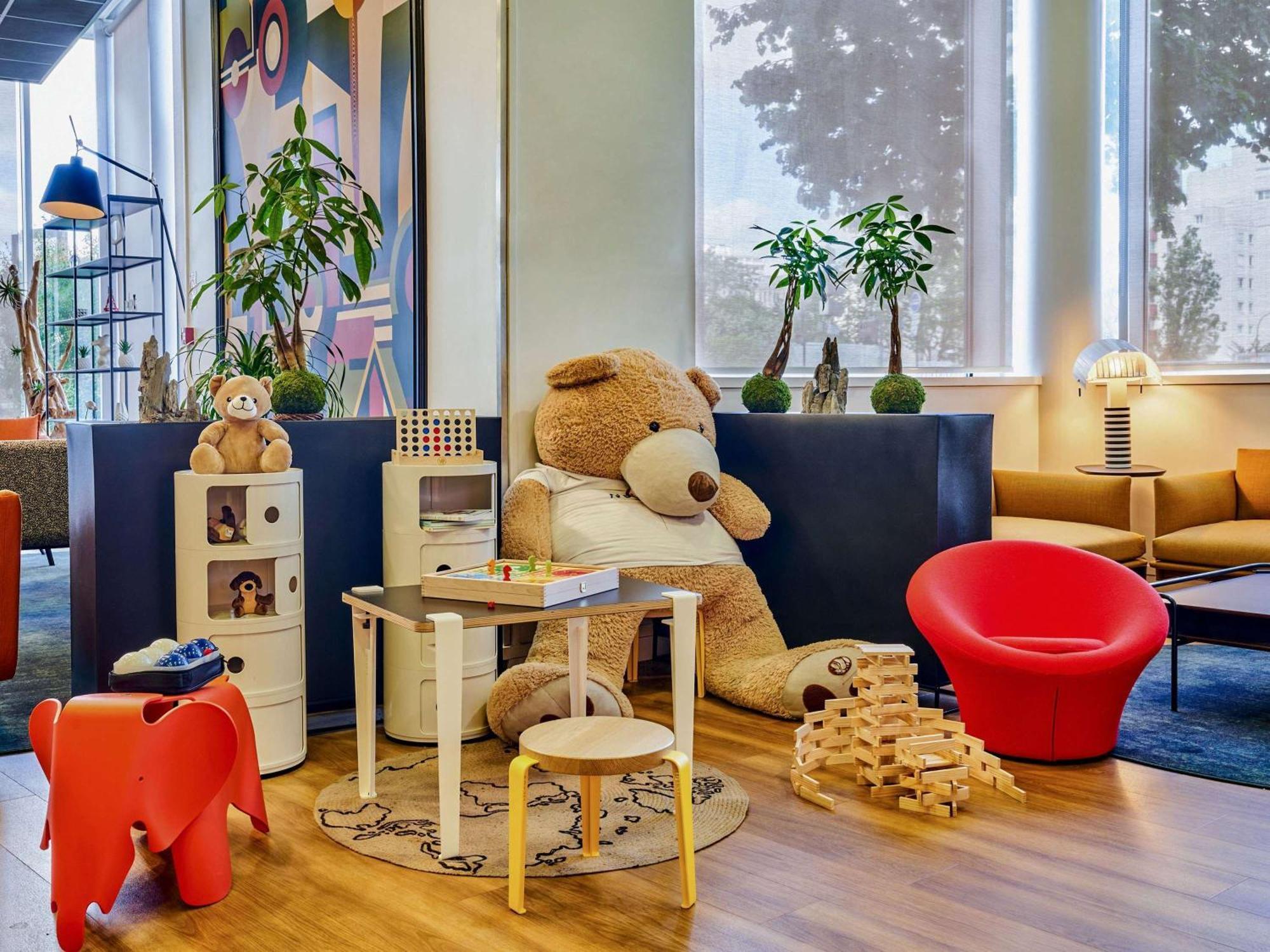 Novotel Paris 17 Luaran gambar